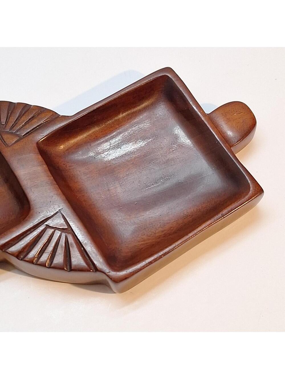Solid Mahogany Carved 3 Compartment Serving Tray Made in Hayti Port-au-Prince - Picture 7 of 9